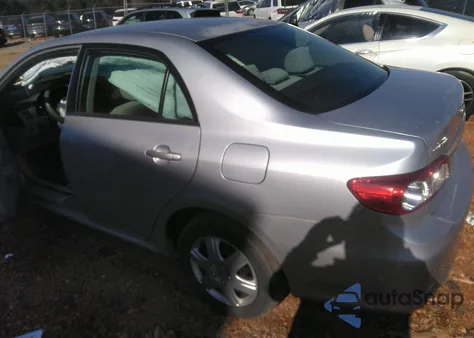 2011 Toyota Corolla Le z USA, uszkodzony, nr VIN JTDBU4EE2BJ100557